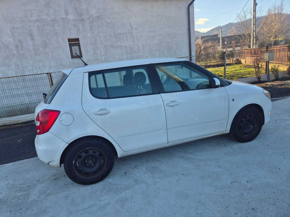 Skoda Fabia 1.6 tdi 2011 FARA VARIANTE