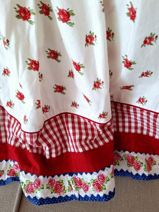 Fusta costum nemțesc