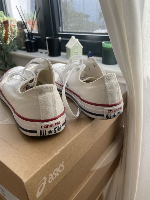 Tenisi Converse albi