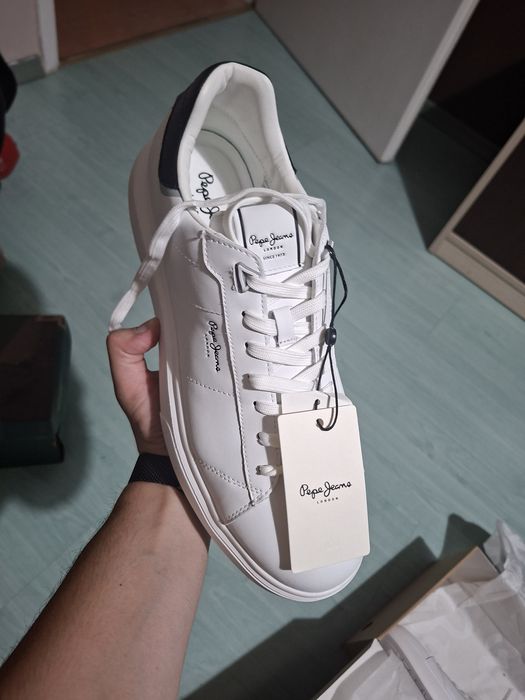 Чисто нови  обувки Pepe Jeans 45/46 номер