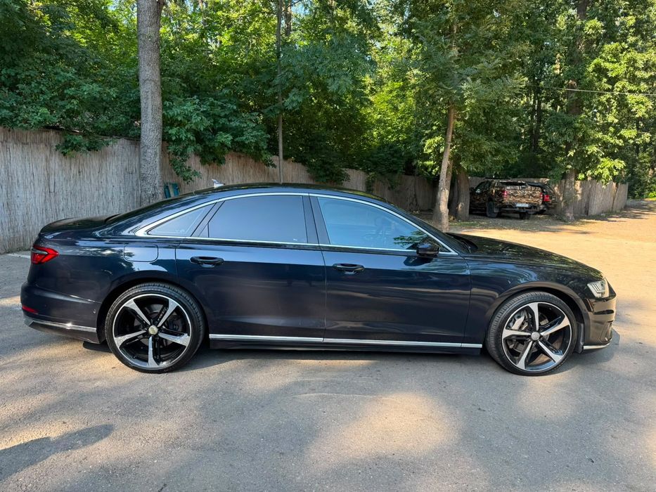 Vand A8 5.5TFSI qattro 3.0 turbo benzina 340 cai putere