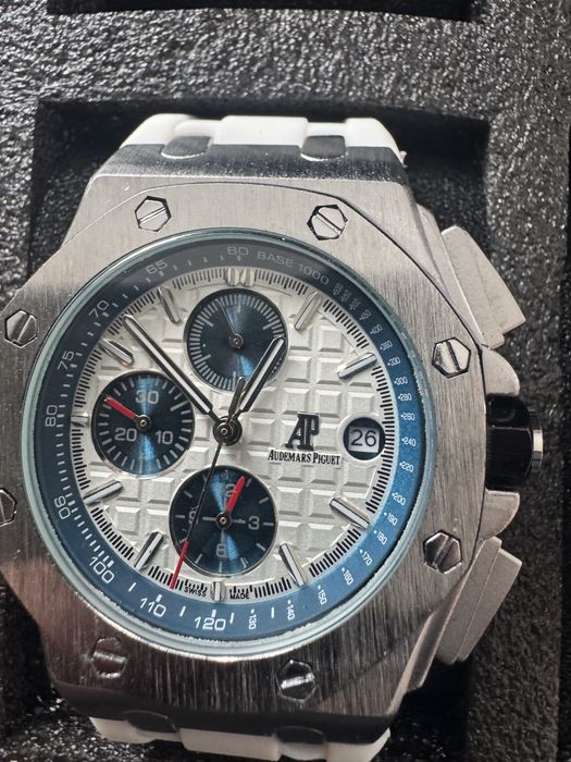 Луксозен мъжки часовник – Audemars Piguet