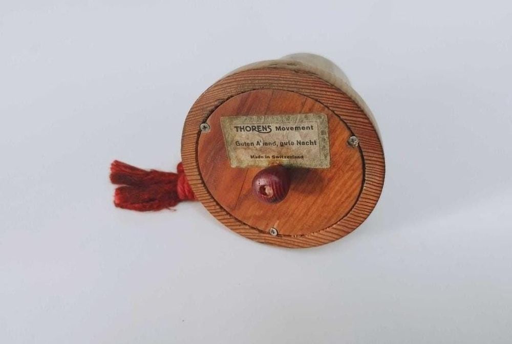 Veche Cutie Clopot muzical Thorens Elvetia