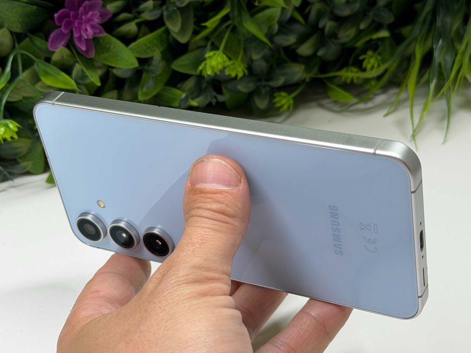 ! КаТо НоВо ! Samsung S24 FE 128GB Blue