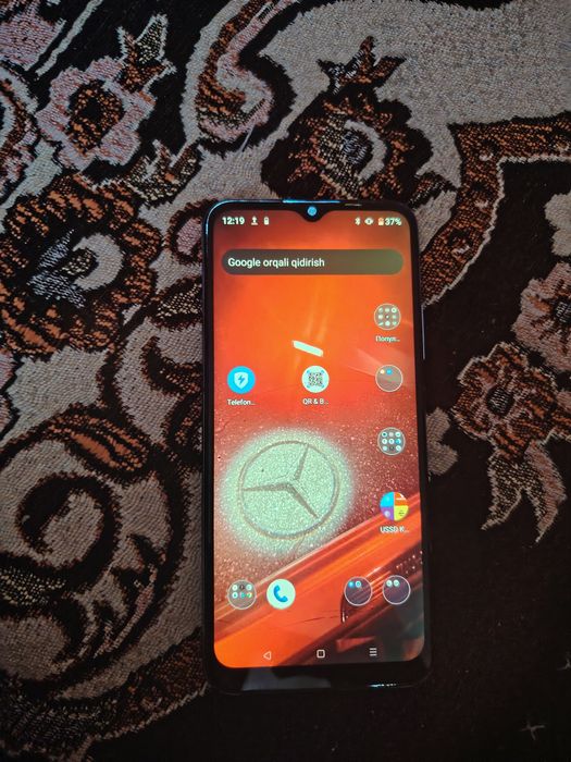Realme c 11 holati biroz ogirroq lkn qotmasdan ish leydi remont kerak.