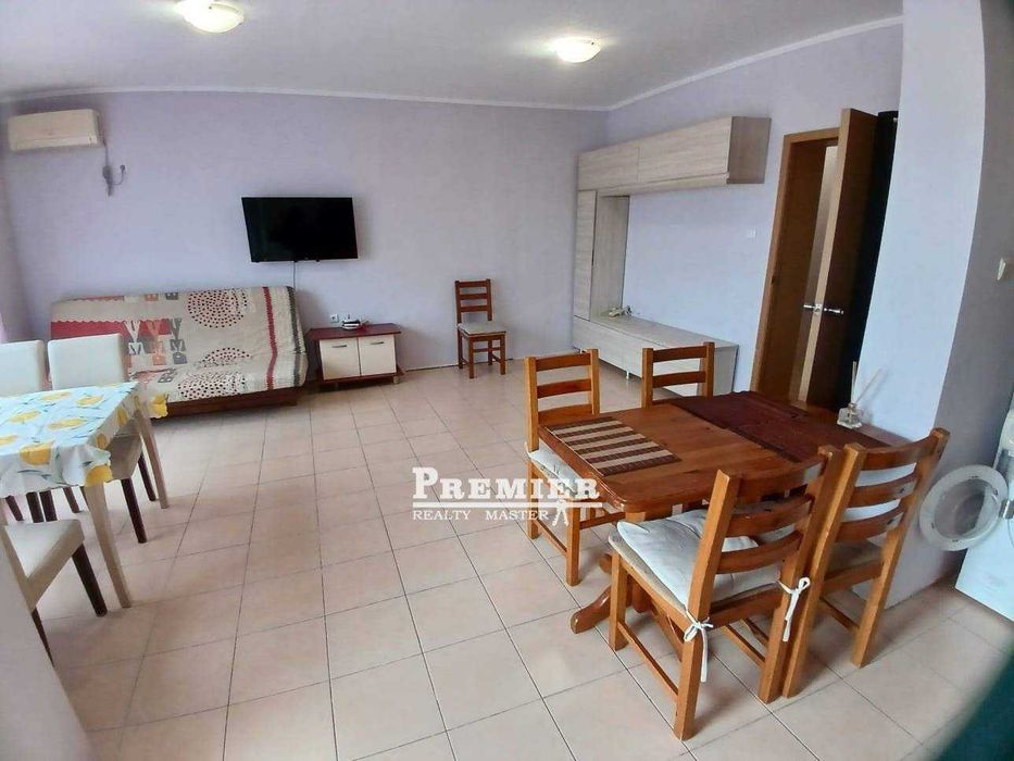 Продава се Тристаен апартамент в к.к. Слънчев бряг - 96000 кв.м за 1 €/кв.м - Снимка #3