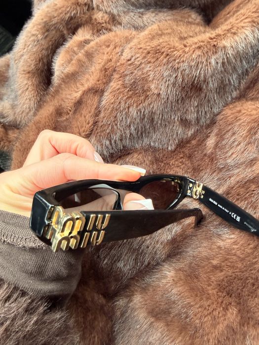 Котешки очила miu miu