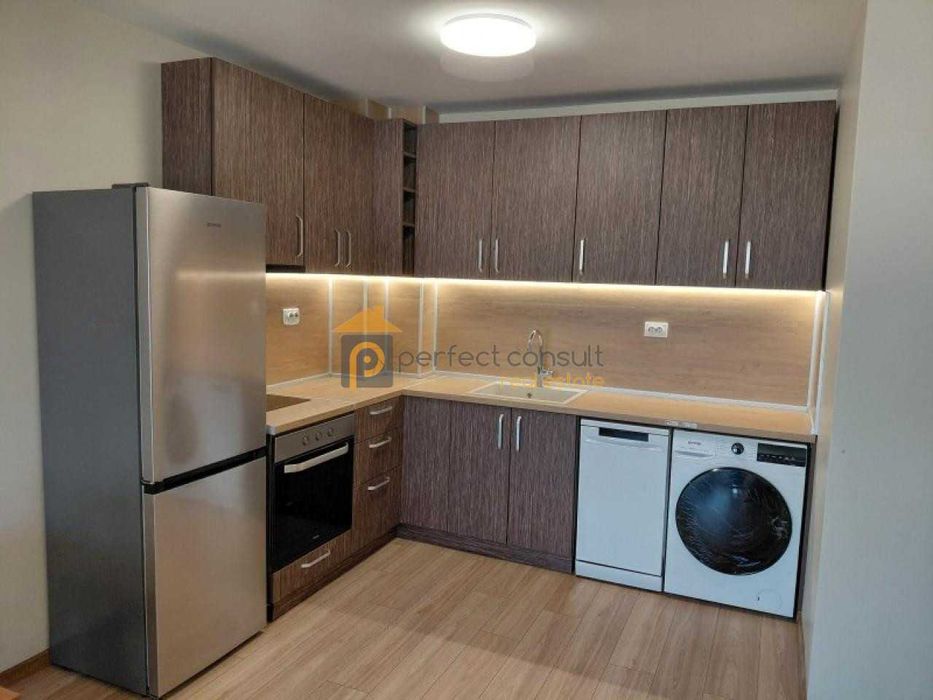 Продава се Двустаен апартамент в Пловдив, Остромила - 66 кв.м за 2326 €/кв.м - Снимка #3