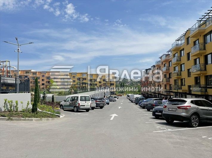 Продава се Двустаен апартамент в Варна, м-т Траката - 127 кв.м за 1111 €/кв.м - Снимка #5