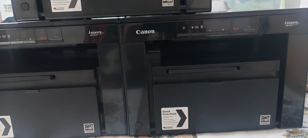 Canon мфу 3010 в отличном состоянии