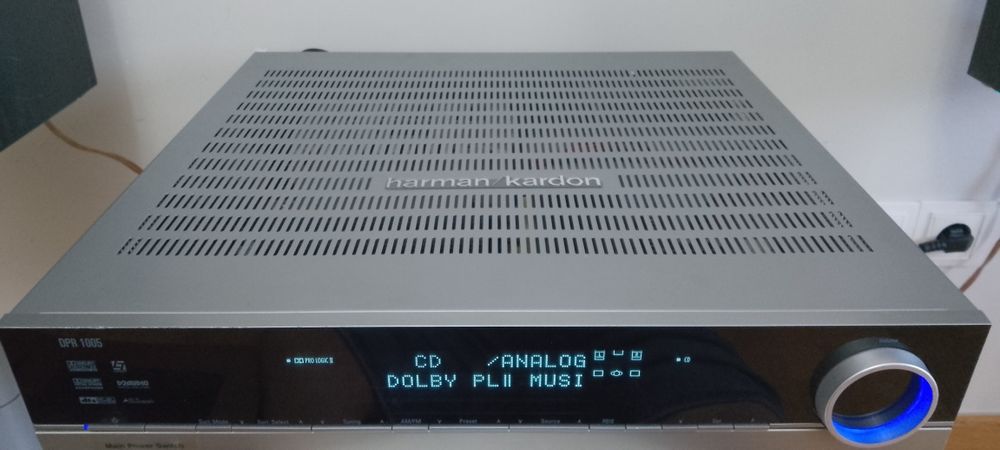 Harman Kardon DPR 1005, 2 telecomenzi.