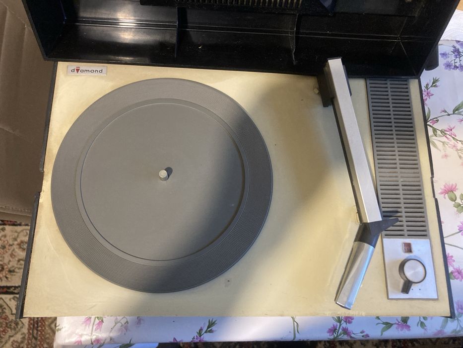 Pick PHILIPS 22GF332/22R tip diplomat anii 1967-1968(