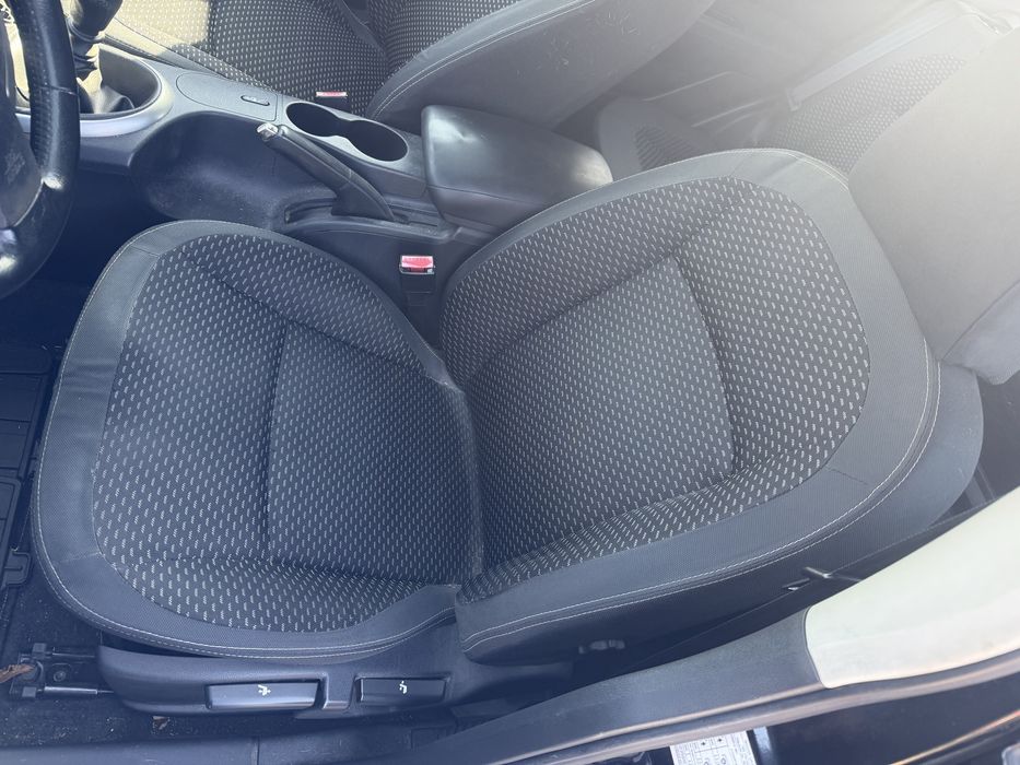 Салон Nissan Qashqai 2010