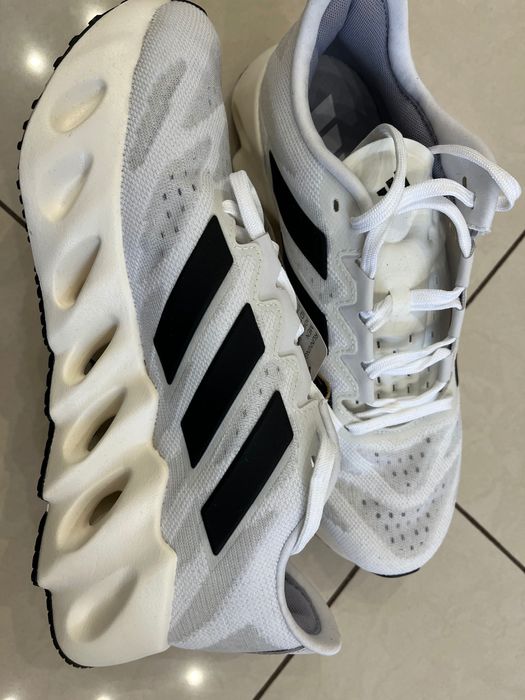 Маратонки Adidas