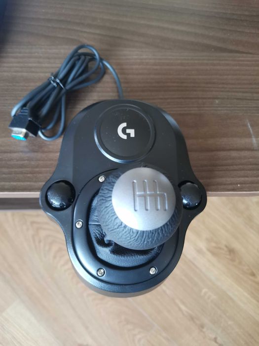 Волан, Педали и Скоростен лост Logitech G923 SE за PC и Xbox