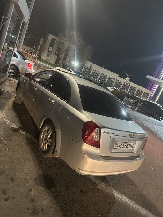 lasetti 2013 avtomad s propanam