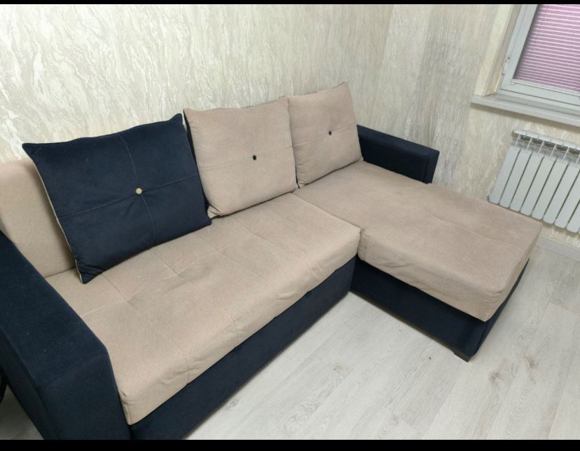 Продается диван уголок