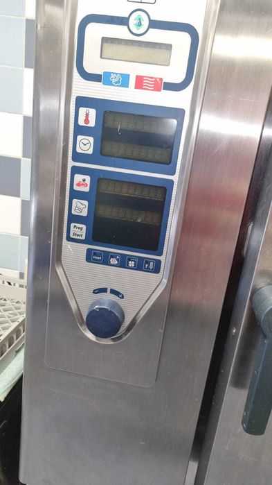 Професионален газов конвектомат Rational ClimaPlus Combi CPC 101 G – 10 тави + стойка