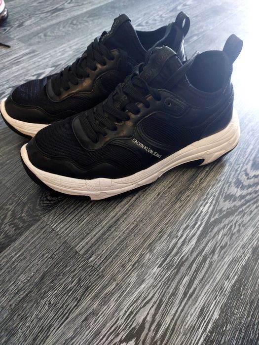 Calvin Klein маратонки