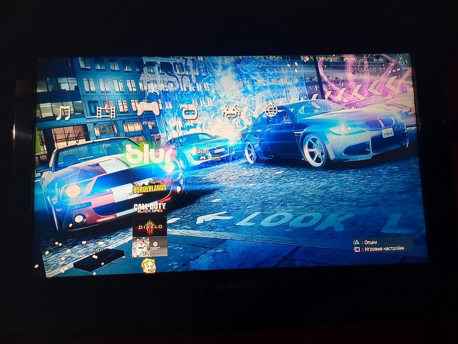 PS3 slim ideal o"ta tiniq 2 djoystik hamma kabellari bor o'yinlar bor