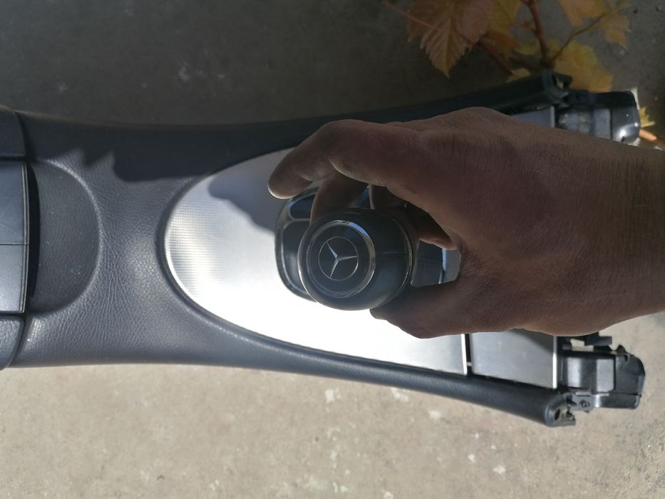 Подлакътник Mercedes CLK W209 / Мерцедес ЦЛК