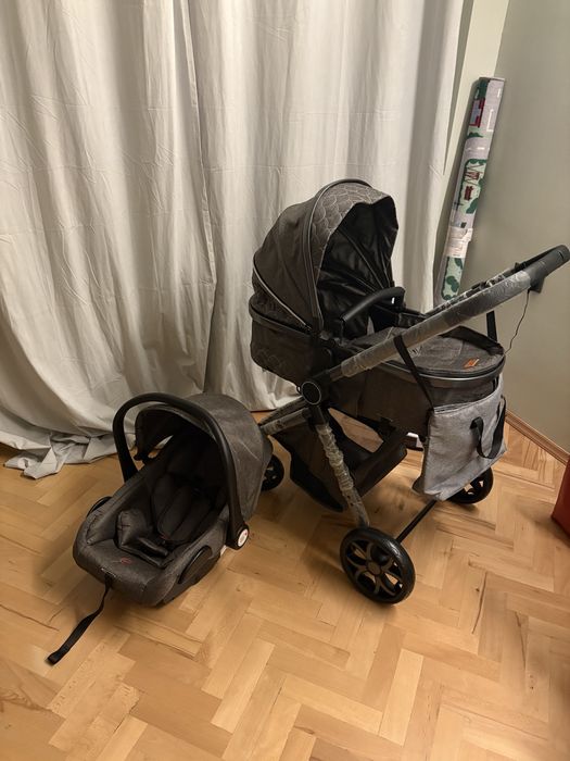 Нова бебешка количка 3 в 1 със столче за кола