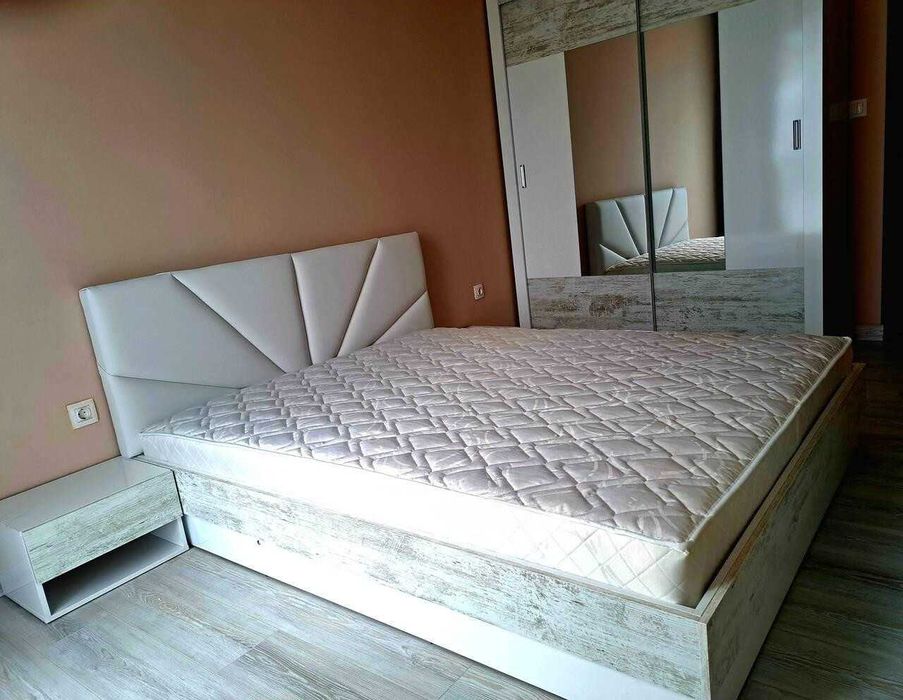 Двустаен апартамент