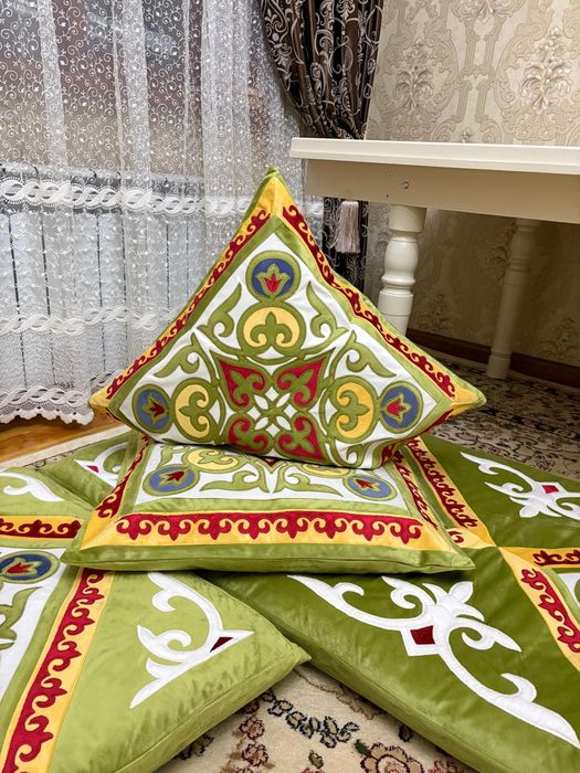 2 көрпеше,2 жастық тысы