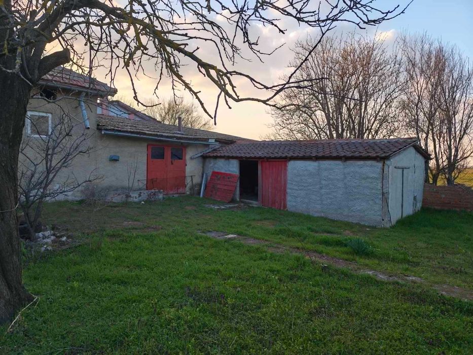 Голяма къща в Стефан Караджа