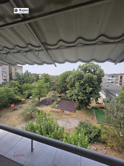 Продава се Тристаен апартамент в Видин, Център - 101 кв.м за 1136 €/кв.м - Снимка #13