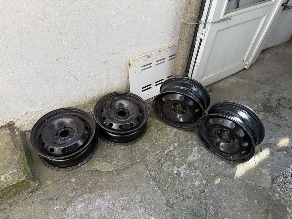 Гуми джанти и капаци 185/65/15