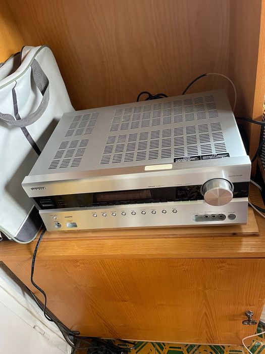 Ресивър Onkyo TX-SR607
