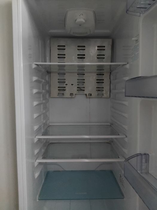 Продам б/у холодильник