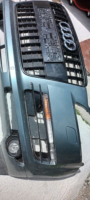 Предна броня за Audi Q7