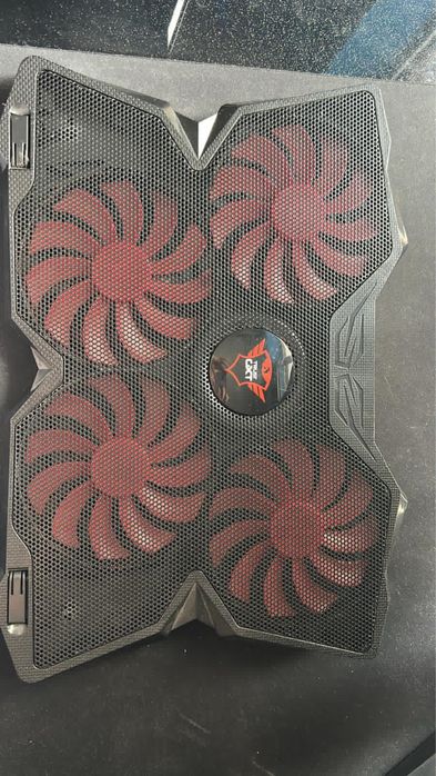 Cooler Laptop Trust GXT