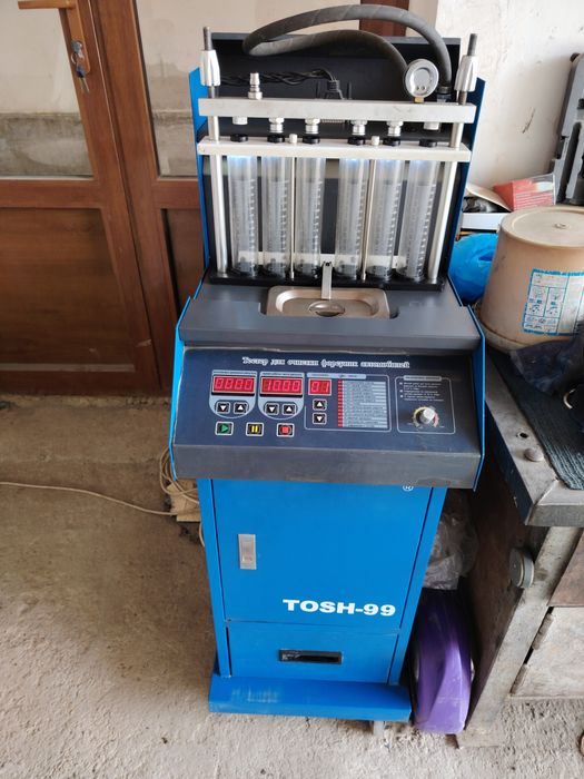 Injektorni yuvadigan aparat