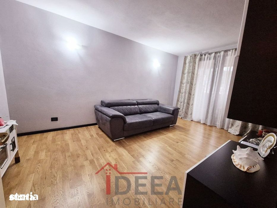 Apartament cu 3 camere, decomandat, ultracentral
