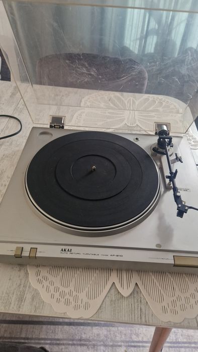 Pick up Akai vechi
