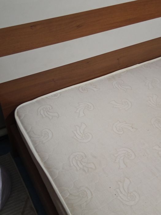 Каркас двухспальной кровати