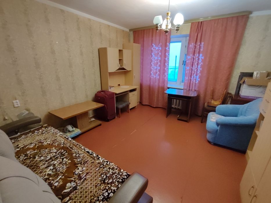 Срочно!!! Продается 3-комн (4-89, 3 эт)