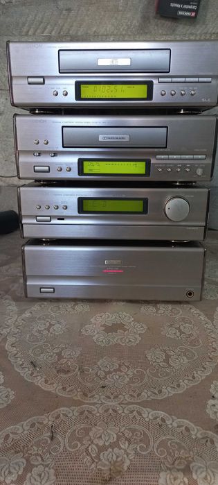 Linie audio midi denon D 250