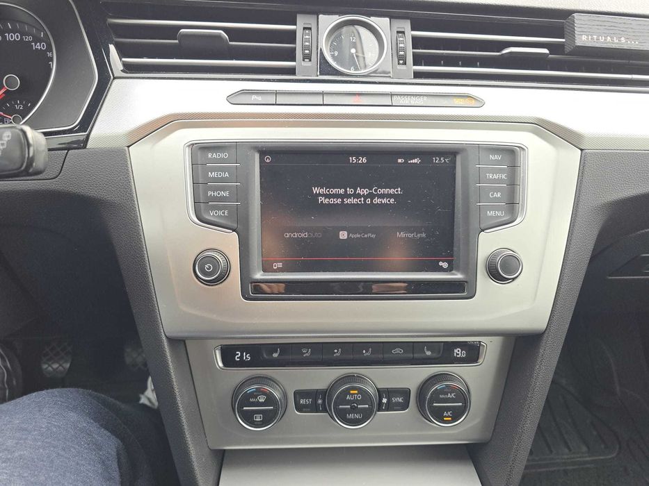 De vanzare Volkswagen Passat B8 Variant 2015 varianta fara AdBlue