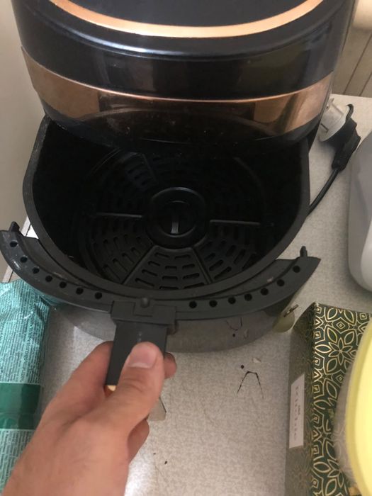 Продам аэрогрильницу