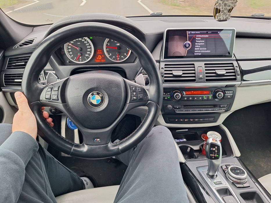 Bmw X6’M 555Cp full