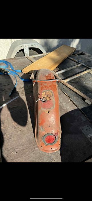 Зададен калник Ява 250