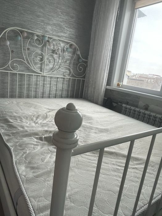 Продам кровать 180х200