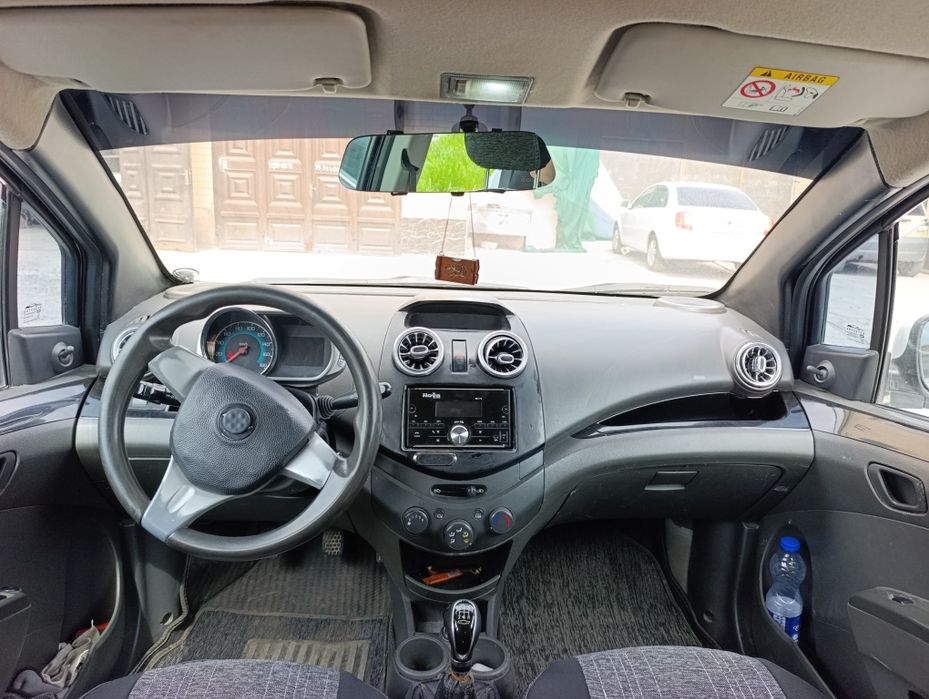 Chevrolet Spark 2018 — 3