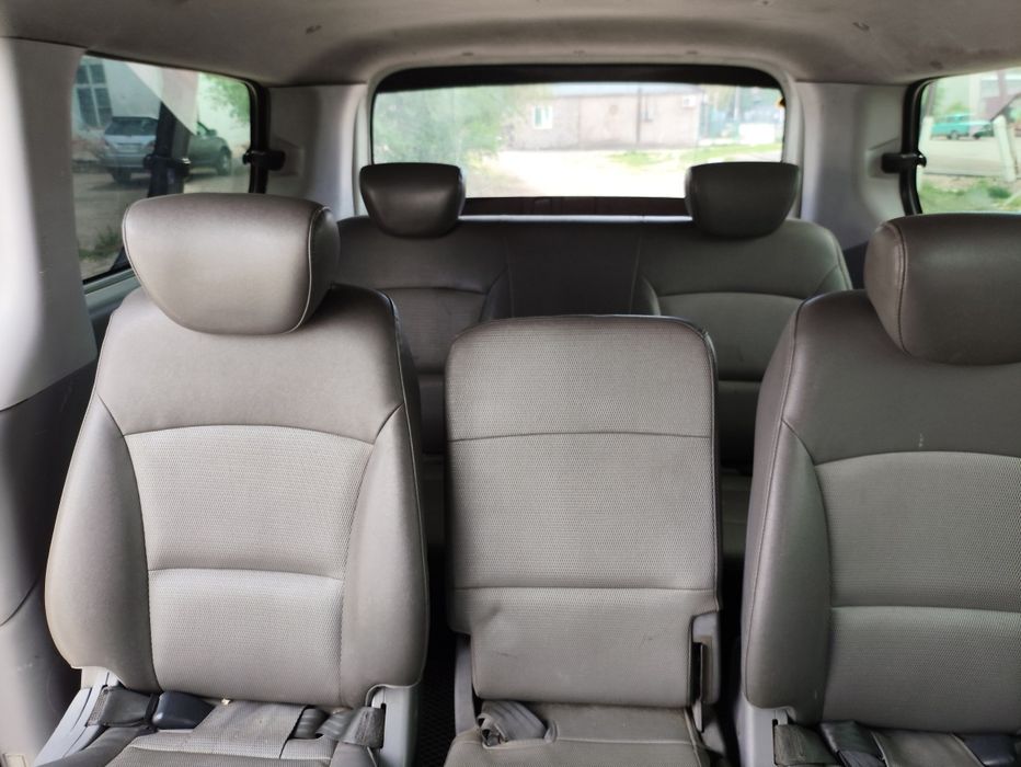 HYUNDAI H1, 2008г.в.двигател  газ-бензин,