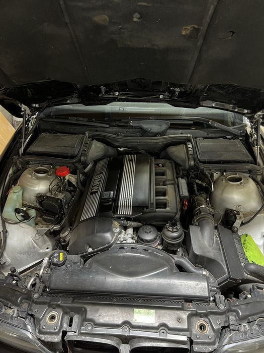 Продам bmw e39 m54b30
