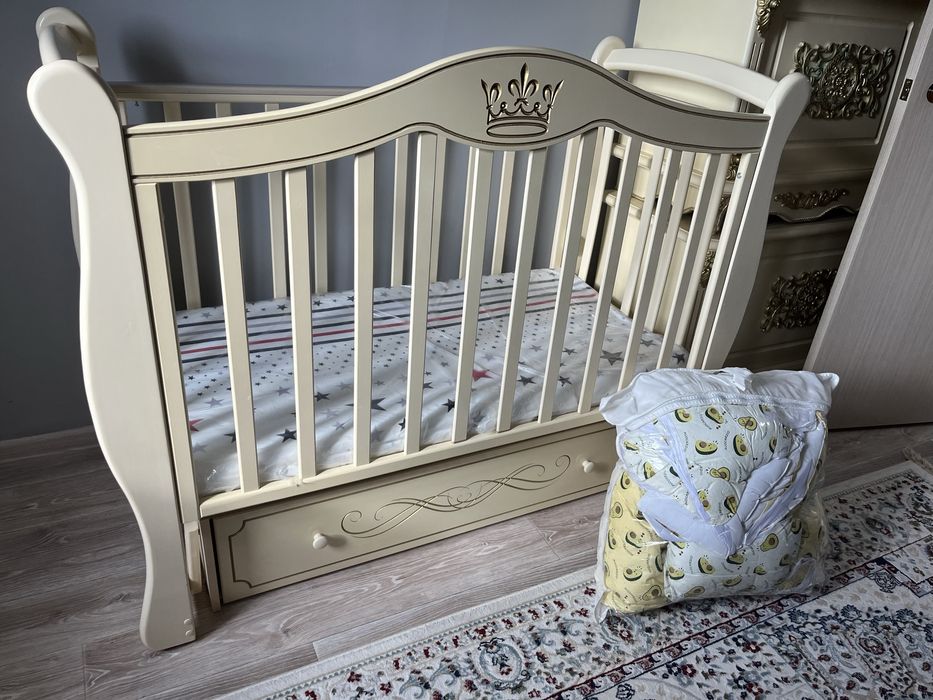 Детский кроват